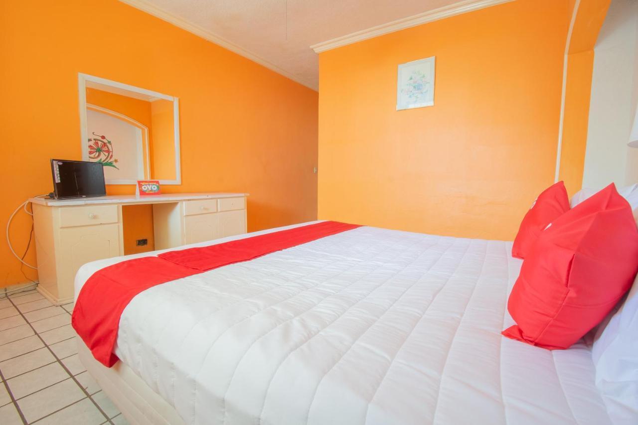 Oyo Hotel Casino Del Valle, Matehuala Zewnętrze zdjęcie